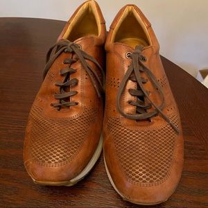 Anatomic & Co Leather Lace Up Sneakers EU size 43